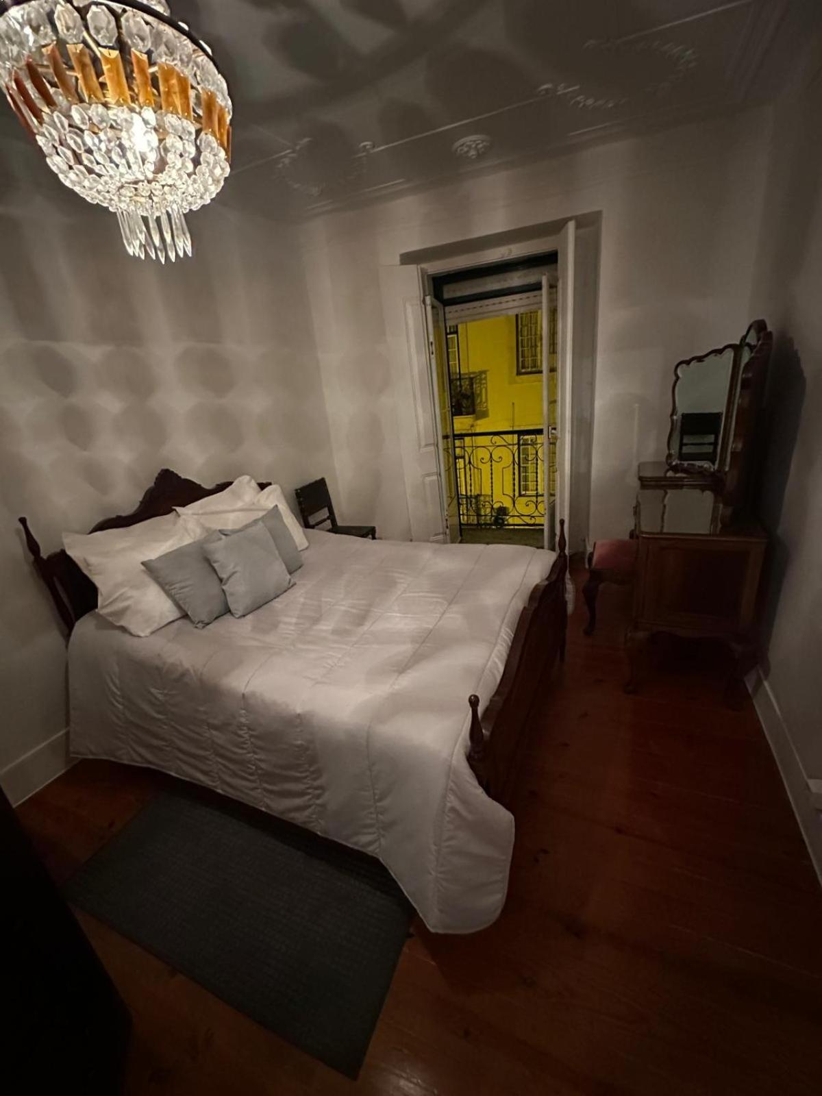 Lisboa Principe Real Home - Casa De Hospedes Стая снимка